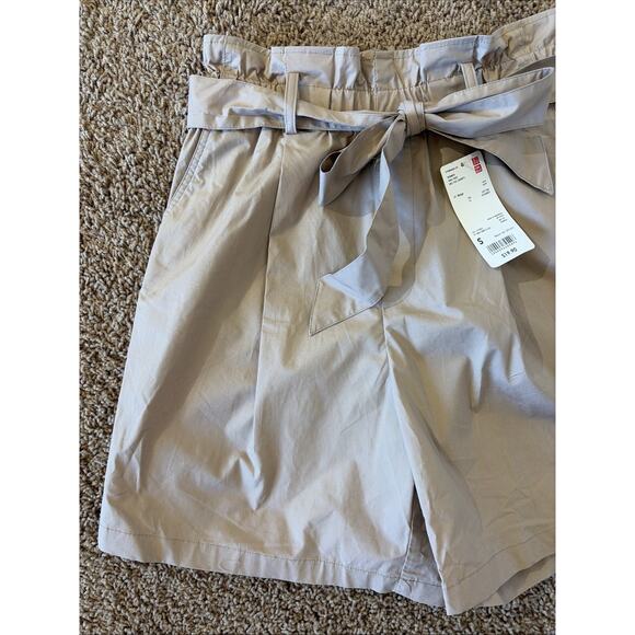 Uniqlo Beige HIgh Rise Belted Cotton Spandex Pull On Shorts Womens Small NEW NWT - Picture 2 of 7